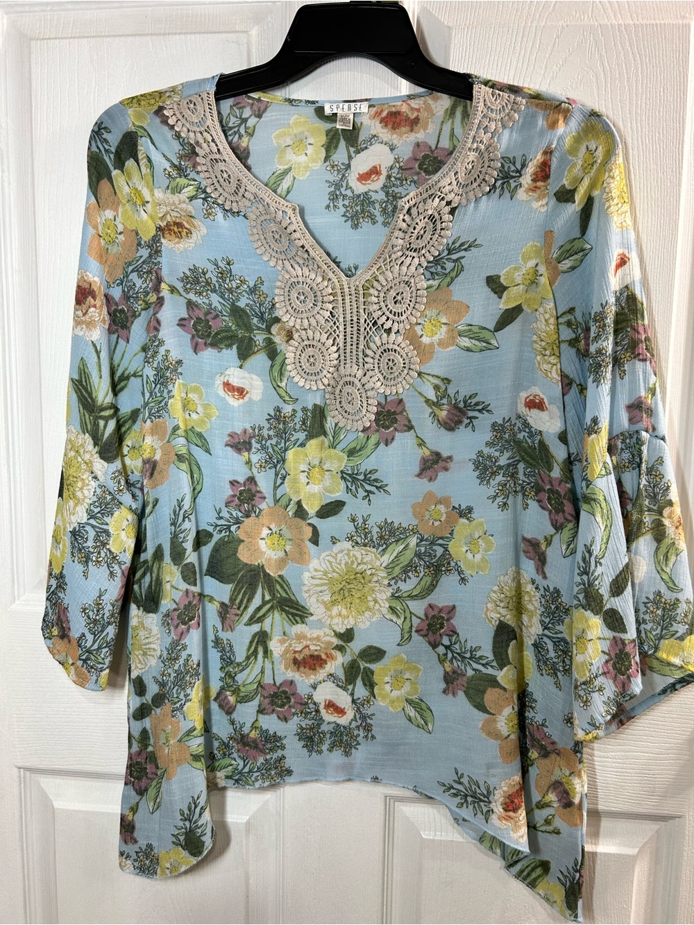 Spense Floral Blouse Medium Crochet Lace Bell Sleeve Tunic